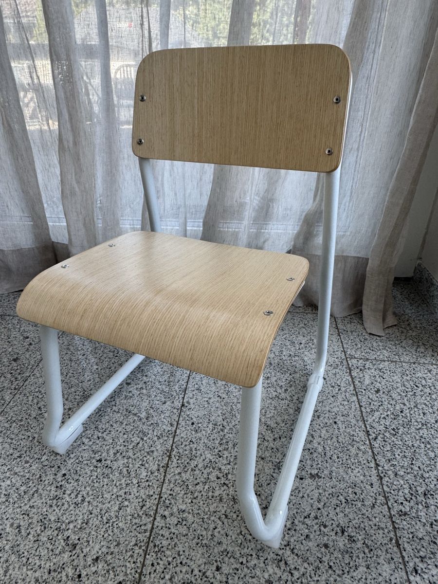 Micasa Set di tavolo e panche: Kindertisch mit Stühlen – Usato da Wollerau venduto da Jusgurke 1
