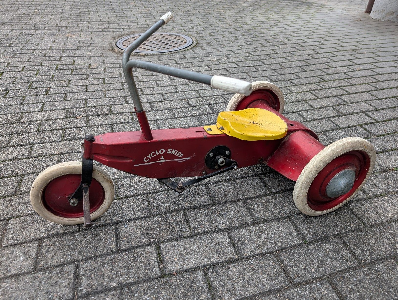 Veicoli per bambini: Antikes Holländer-Dreirad Cyclo Skiff Schweizer Original – Usato da Rieden AG venduto da Lombego 5