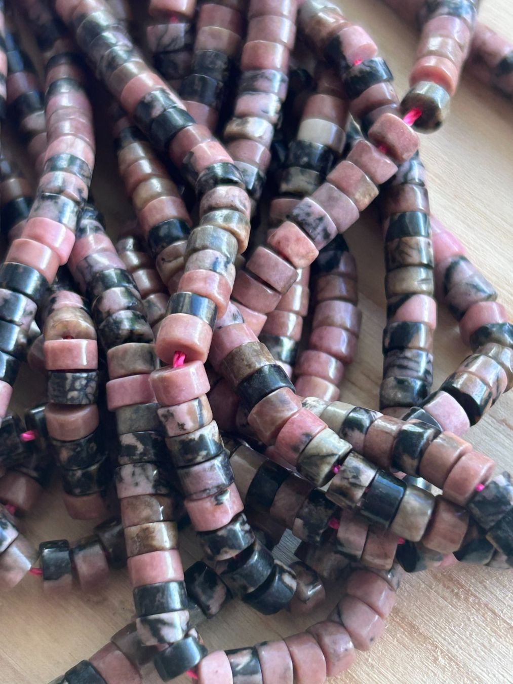 Pietre preziose: Strang echte Rhodochrosite Scheiben 2x4 mm – Nuovo e nell'imballaggio originale da Niederrohrdorf venduto da Ytobi