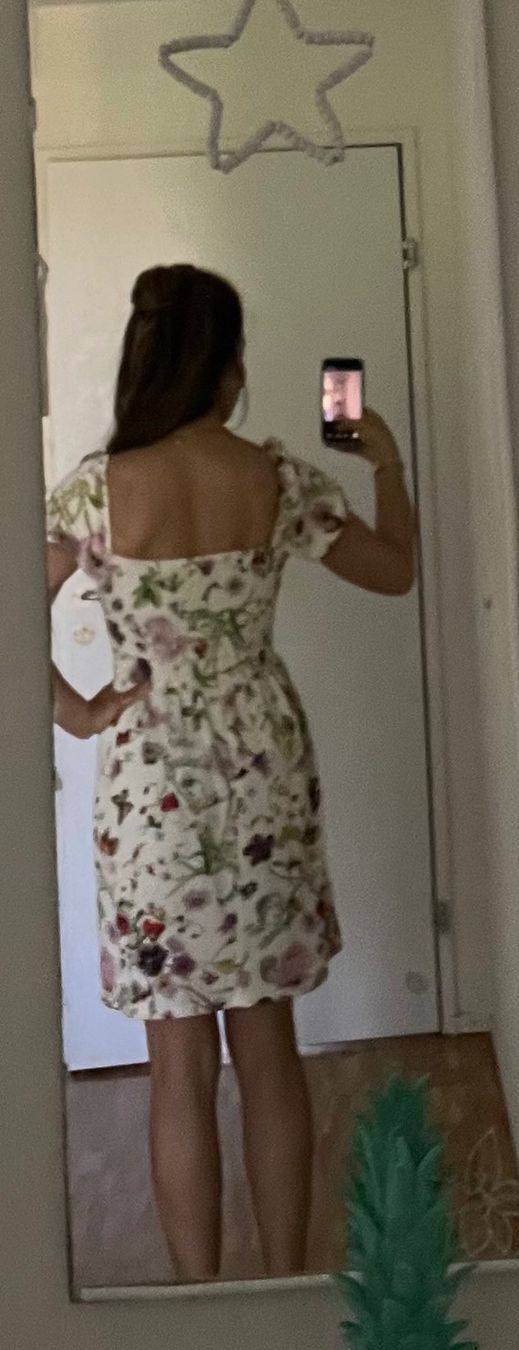 H&M Vestiti: Sommer Kleid Blumen S; Versand 2 Fr. – Usato da Zürich venduto da maral787 2