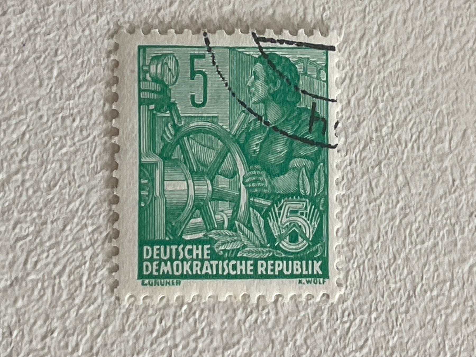 Alle Briefmarken: DDR Briefmarken (Gratis-Versand) – Gebraucht aus Chiasso von AzenYa