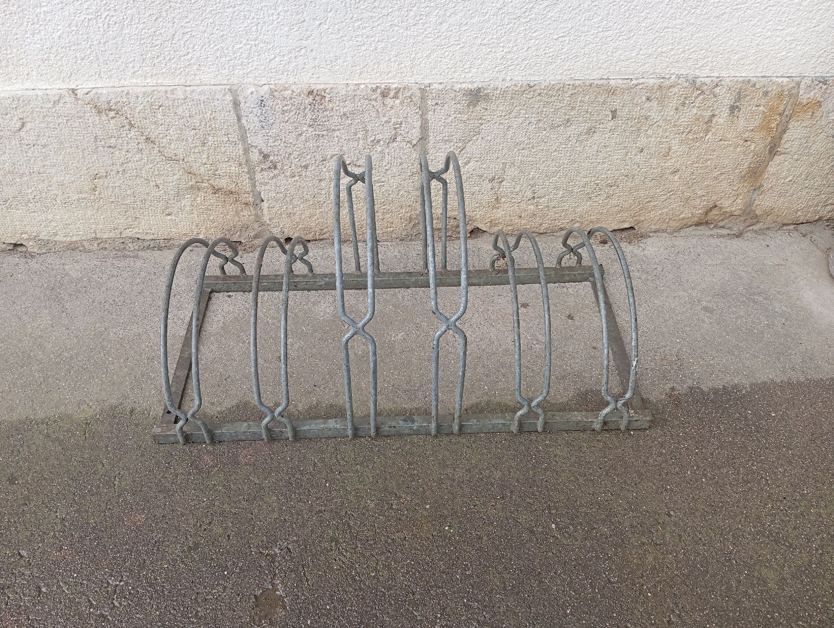 Cavalletti per biciclette: Fahrradgestell  – Usato da Seehof venduto da autogidu