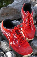 Mizuno Hallenschuh rot Grösse 38