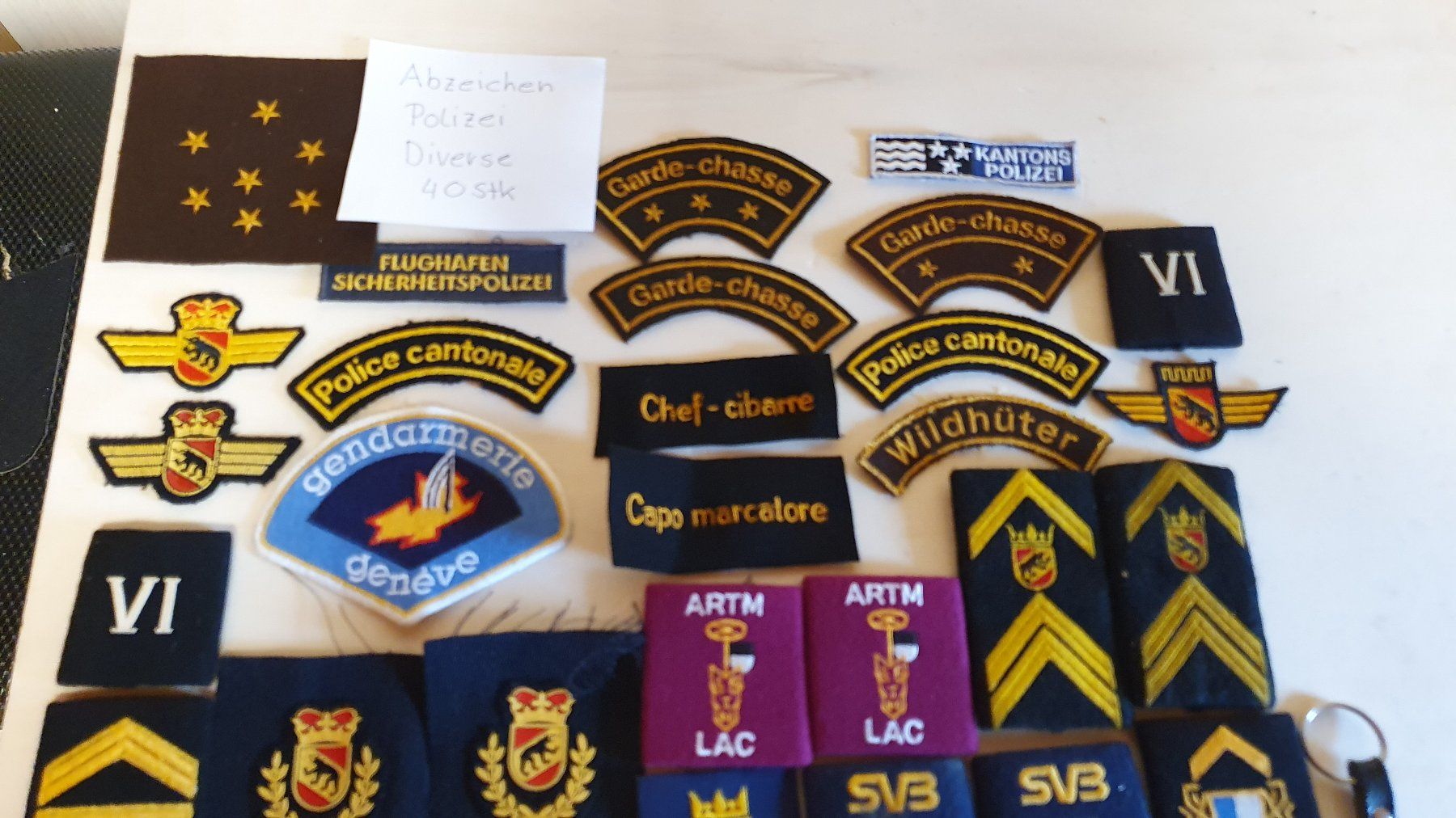 Placchette & Badge: Diverse Abzeichen Polizei 40 Stück – Usato da Richigen venduto da Auerhahn11 1