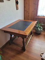 Schiefertisch mit Schublade