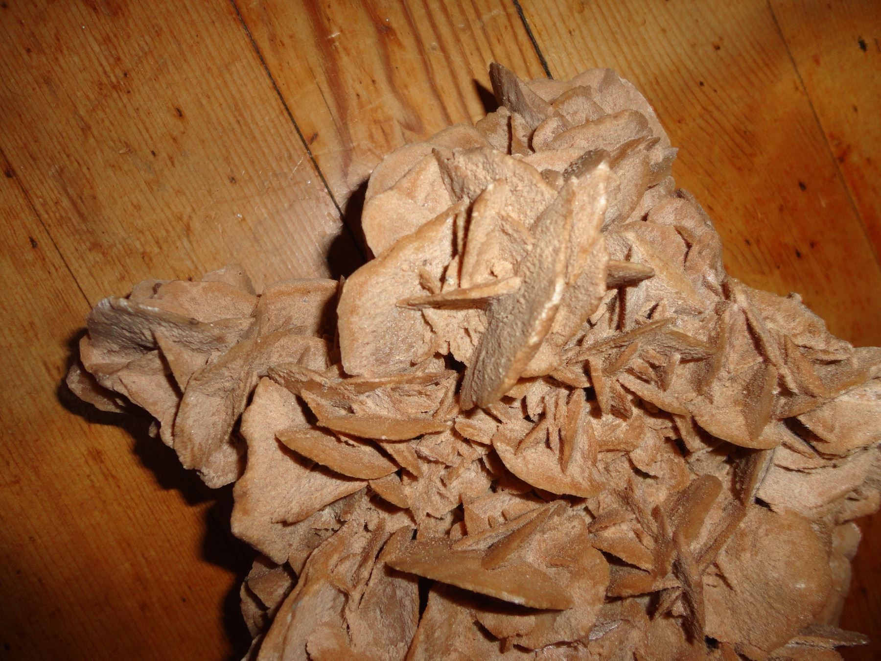 Steine & Dachziegeln: Sandrose / Wüstenrose grosse Stufe – Neu (gemäss Beschreibung) aus Biberist von Steine 4