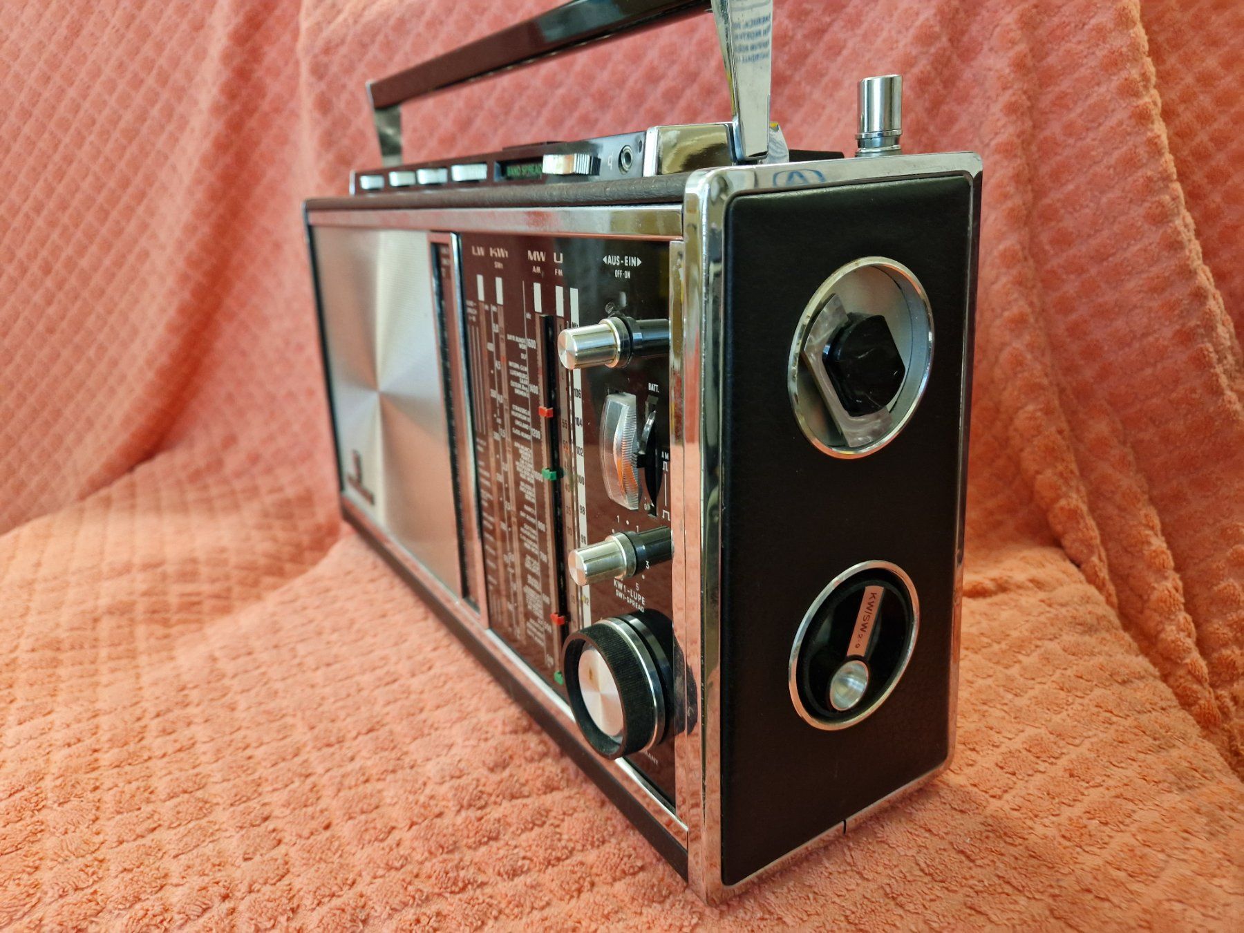 Grundig Radio: Weltempfänger Grundig Sattelit 6001 – Usato da Wädenswil venduto da tome70 5