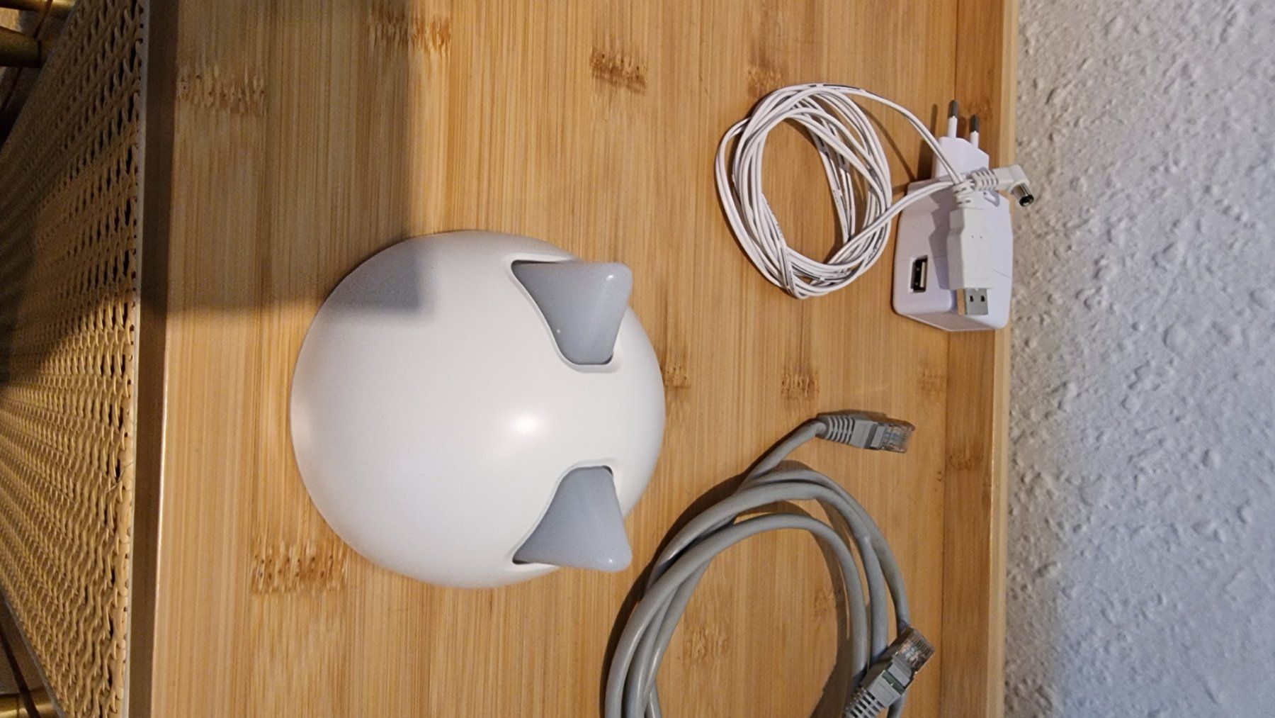 Hubs & Switches: Sure Petcare Hub (für Surefeed oder SureFlaps usw.) – Neuf (Voir description) à Zollikofen par domilogo 1