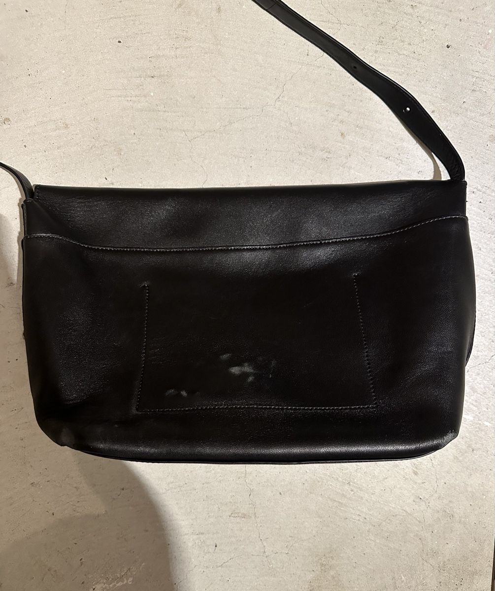 Massimo Dutti Borse: Massimo Dutti Crossbody Bag – Usato da Dättwil AG venduto da seung.kuk 5