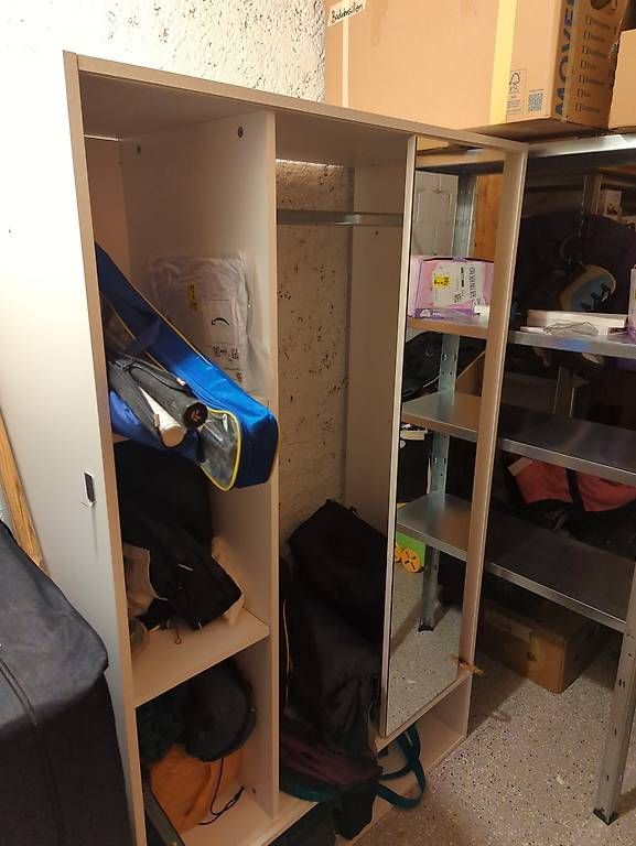 Guardaroba: Garderobe – Usato da Flaach venduto da mer_bz5s 1