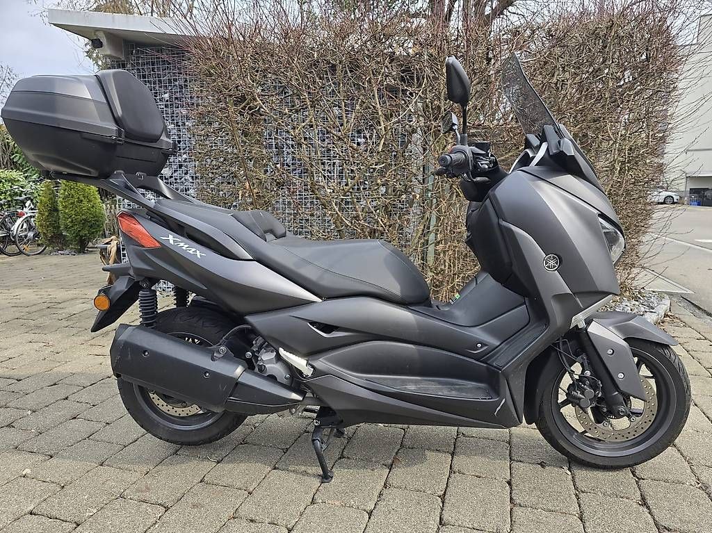Scooter: Yamaha X-MAX 300  – Usato da Amriswil venduto da n.mayu
