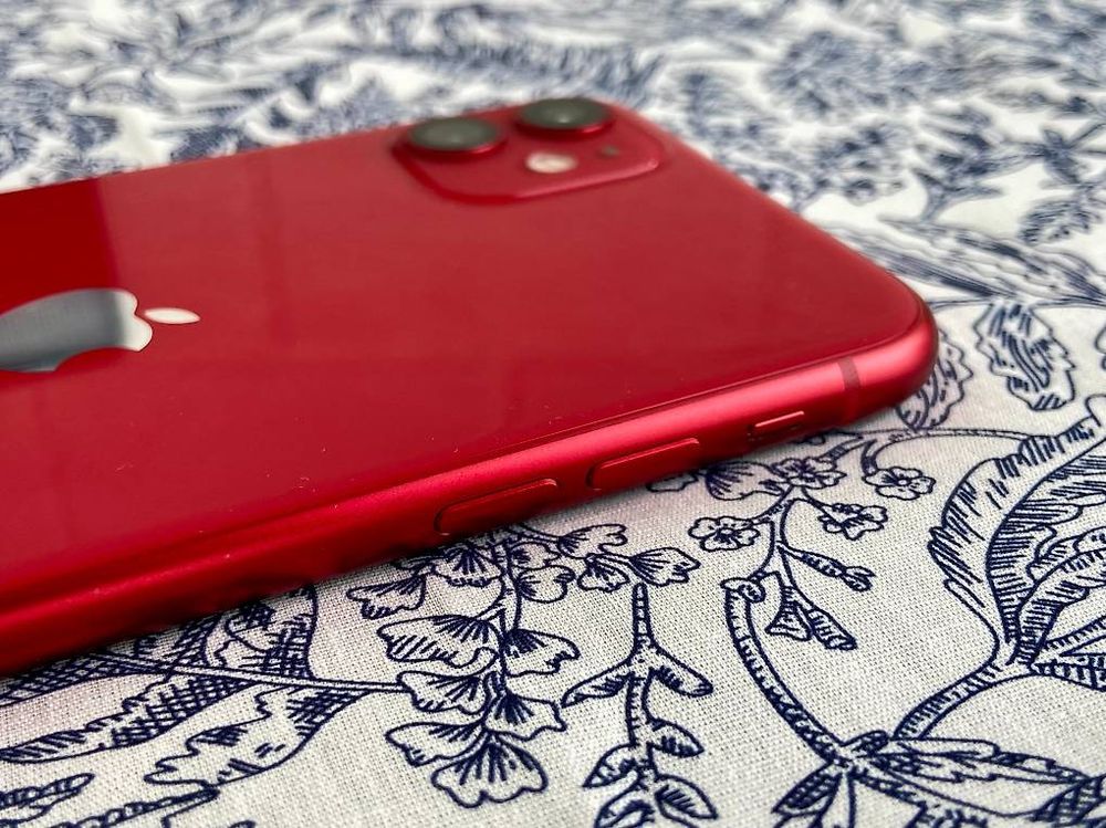 iPhone 11, 64GB, Product(RED), In sehr gutem Zustand (Gebraucht