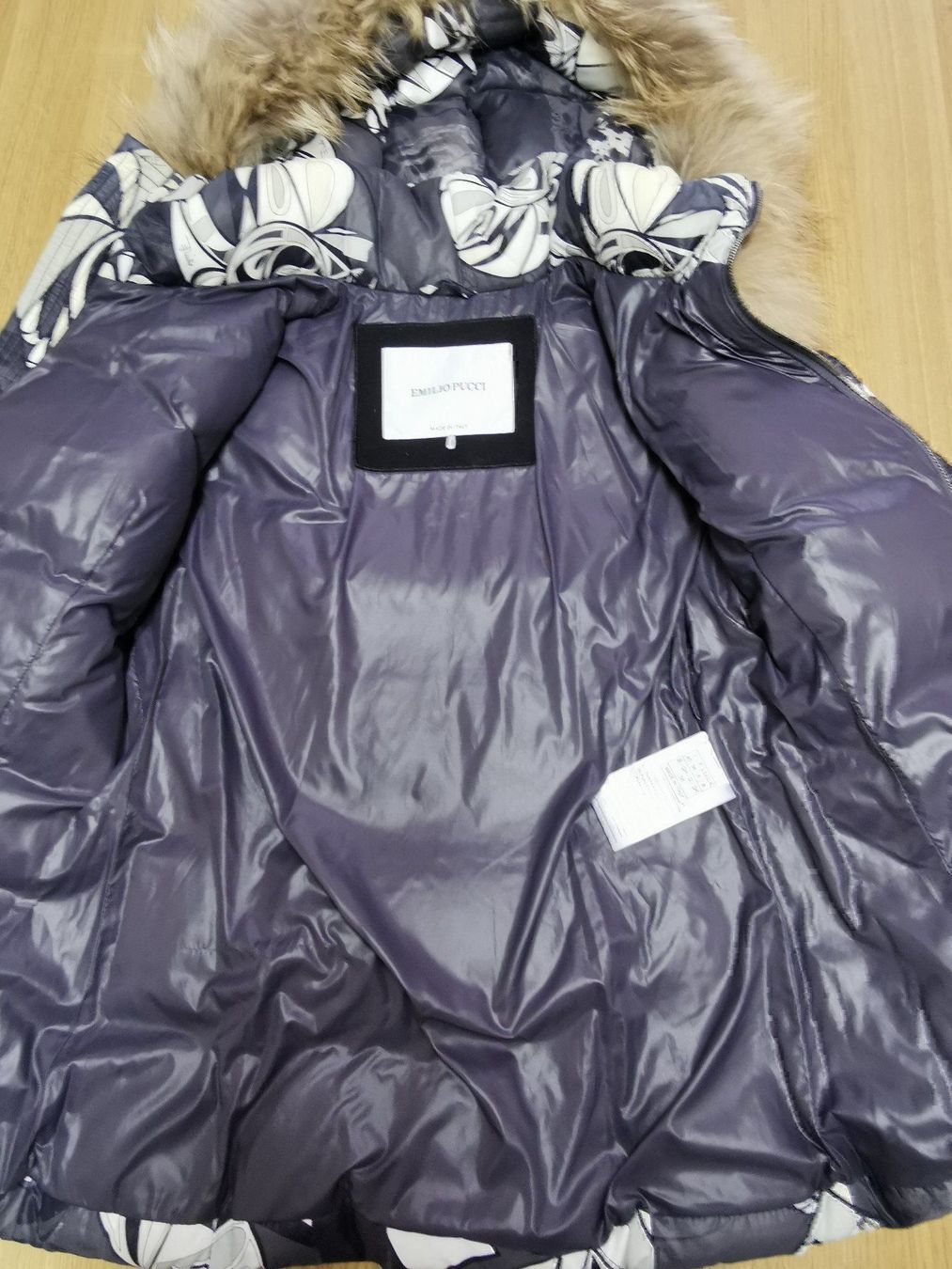Jacken: CHF545 doudoune EMILIO PUCCI CH34 I40 parfait état – Neu (gemäss Beschreibung) aus Satigny von Helene2014 8
