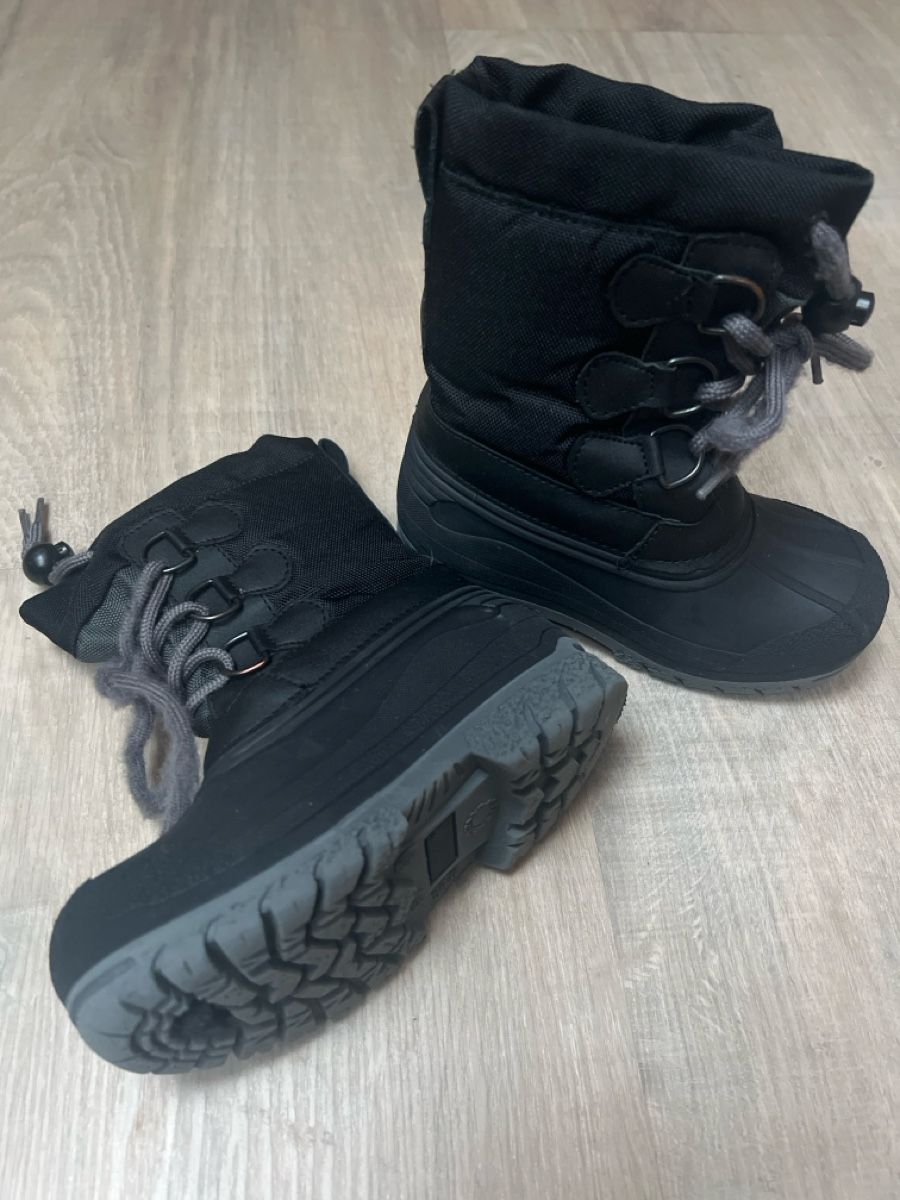 Scarpe da uomo: Children winter shoes 26/27 – Usato da Bachenbülach venduto da Dana_Ondrasik 2