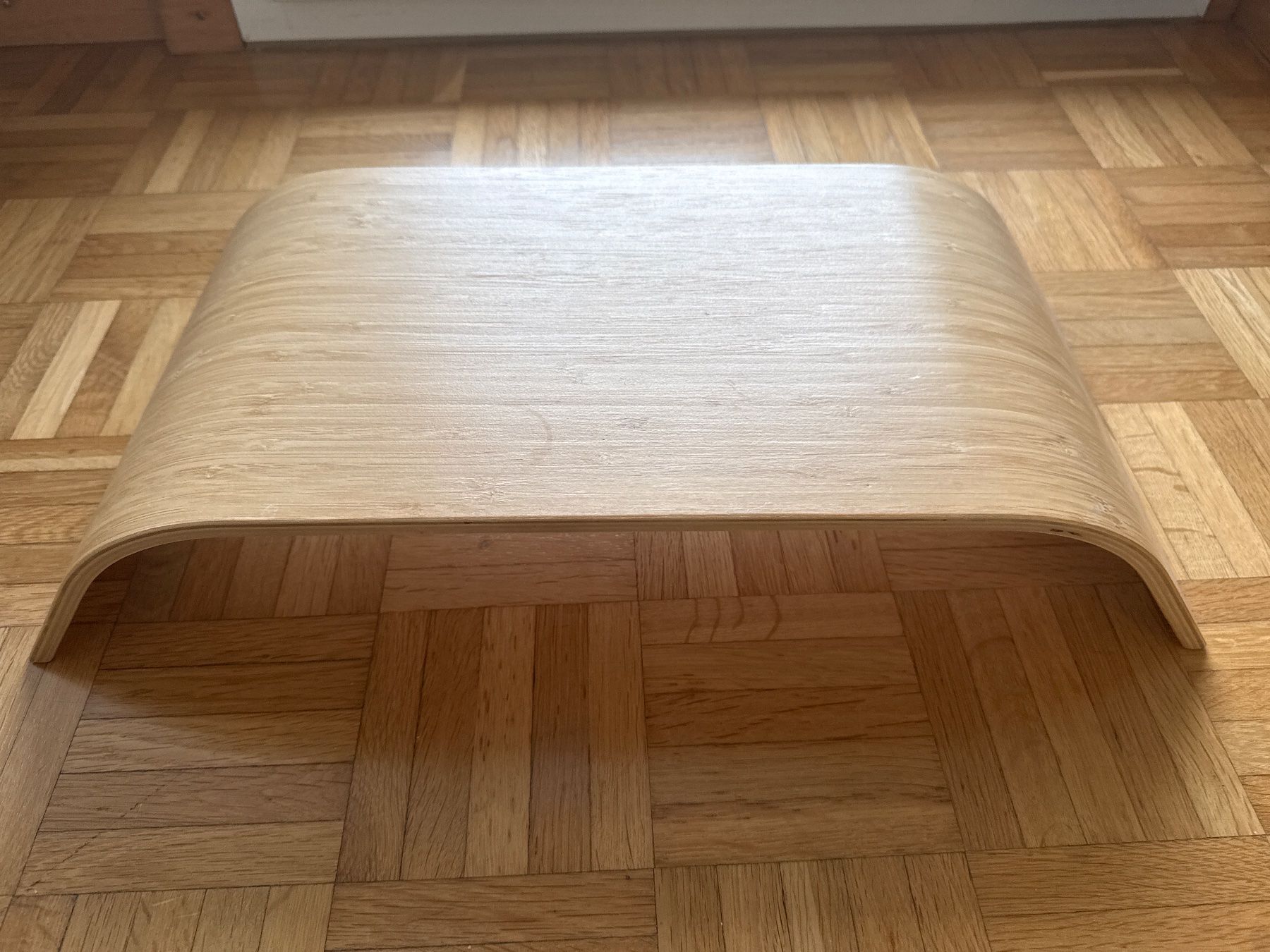 Altro in Decorazioni & Accessori: IKEA SIGFINN Monitorerhöhung – Usato da Horgen venduto da linuxrp