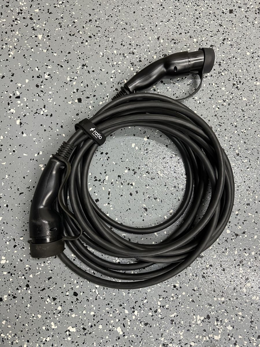 Kabel: Ratio Electric Auto EV Ladekabel 10 Meter Type 2 – Gebraucht aus Bättwil von sam_wy 1