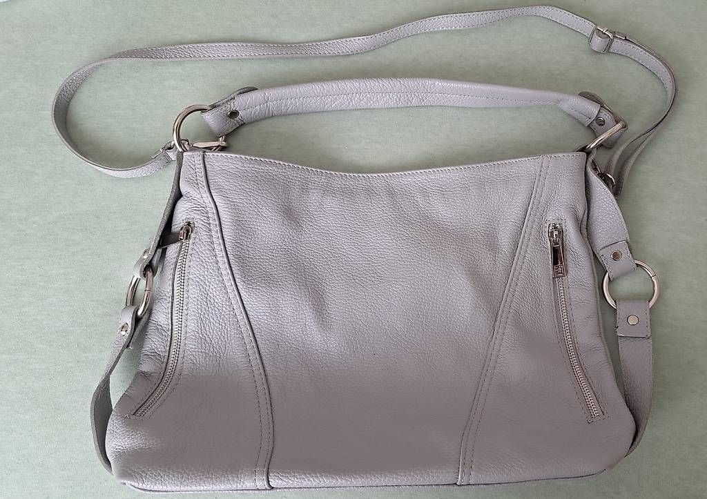 Borse da donna: Damen-Handtasche echtes Leder, hellgrau – Usato da Uetikon am See venduto da gra_p62s