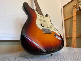 E-Guitar in Sunburst Finish