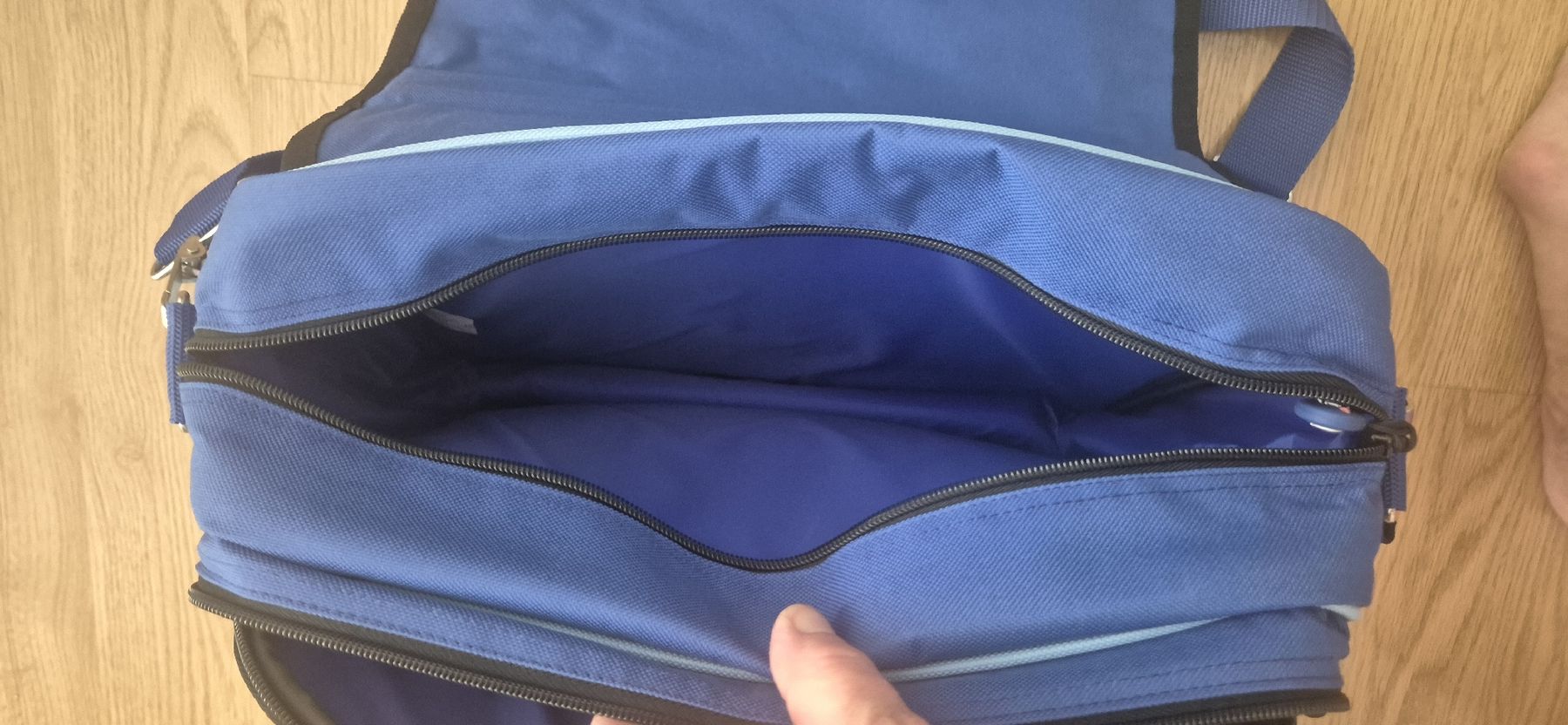 Taschen: Tasche JUST blau guter Zustand – Neu (gemäss Beschreibung) aus Basel von Shoppen 3