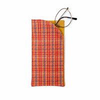 Étui à lunettes en tissus réutilisés