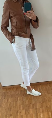 Damen-Bikerjacke aus Leder