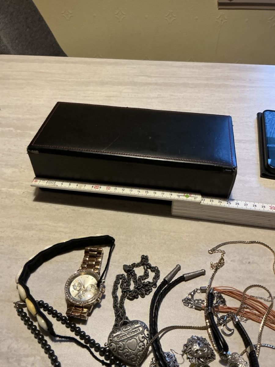 Altri gioielli: Modeschmuck Posten mit Schatulle  – Usato da Flawil venduto da Pinkmalibu 9
