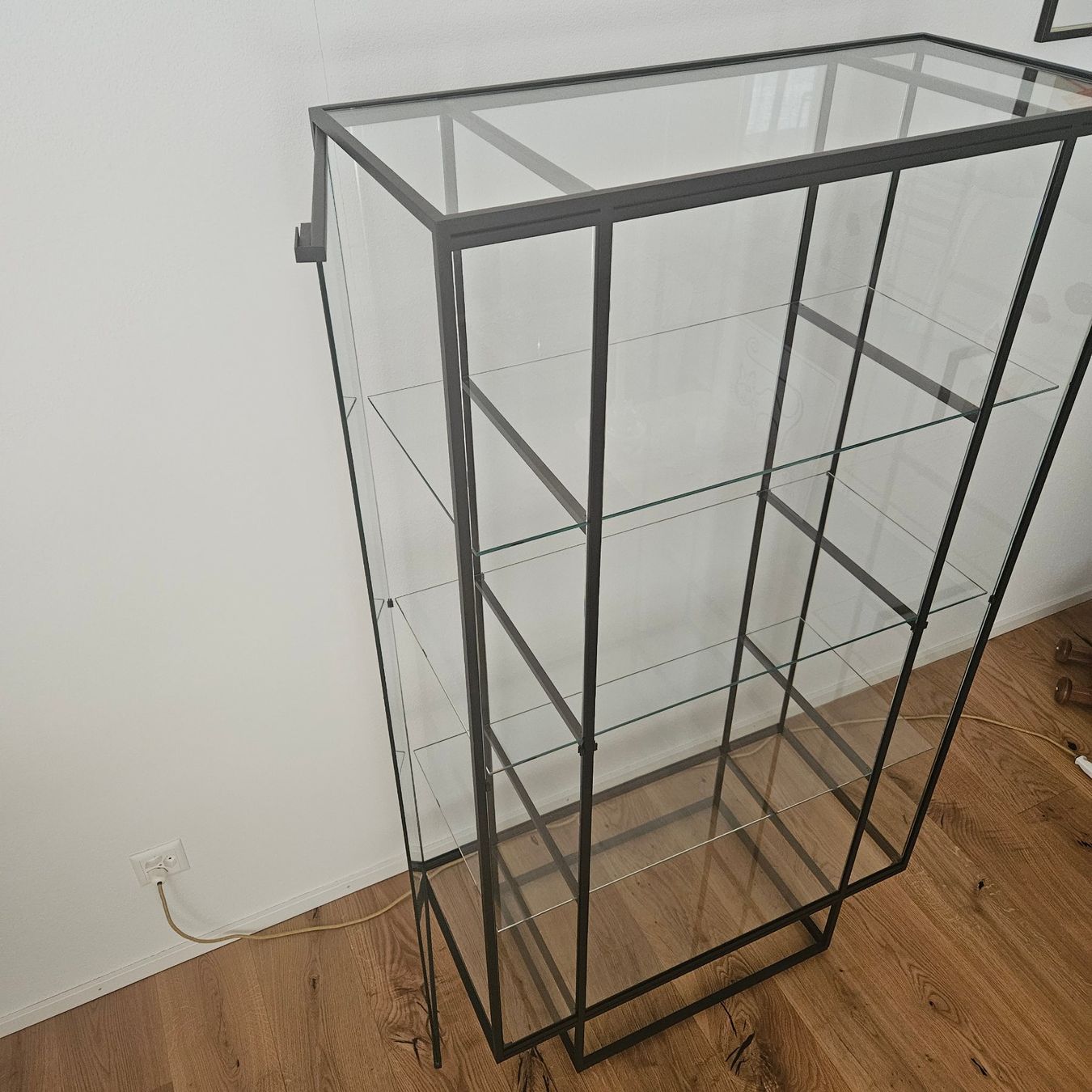 Vetrine: Exklusive Vitrine für Wohnzimmer, Ladenlokal, Büro – Usato da Rafz venduto da Buchwerkstatt 1