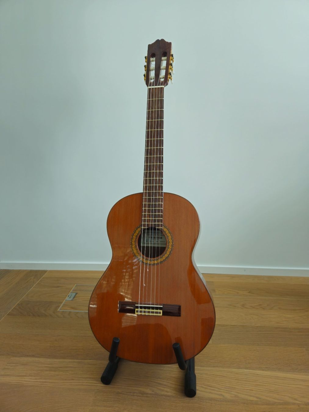 Strumenti musicali: Klassische Gitarre - Cuenca Modell – Usato da Wiesendangen venduto da Liquidshop