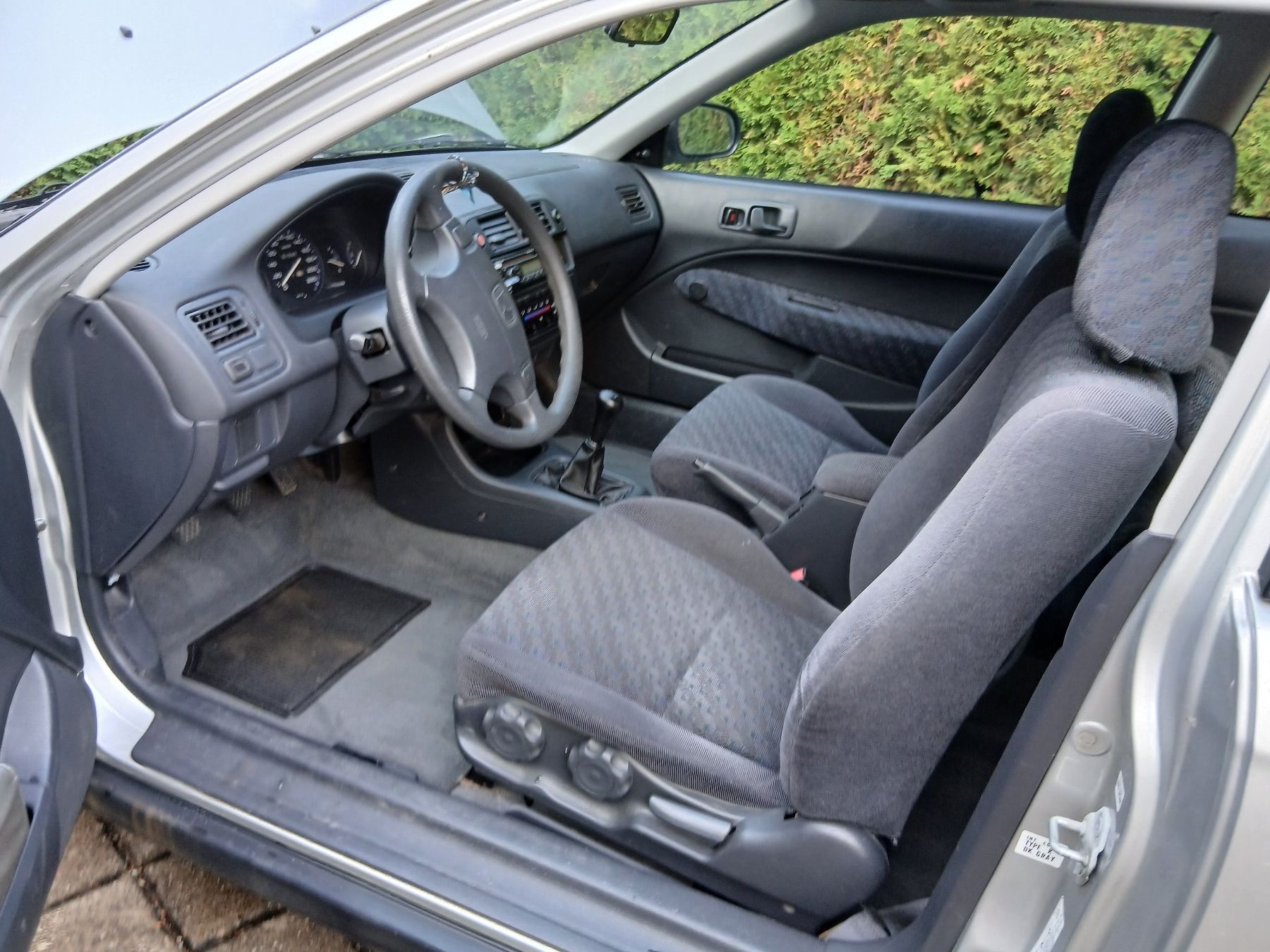 Honda Automobili: Honda Civic 1.5i VTEC – Usato da Thun venduto da zuio 2