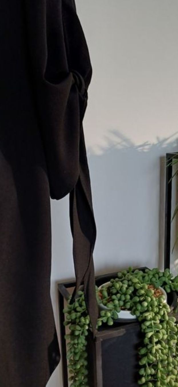 Vestiti: Schwarzes Midikleid mit Schleifen-Ärmel L – Usato da Arlesheim venduto da savina01 4