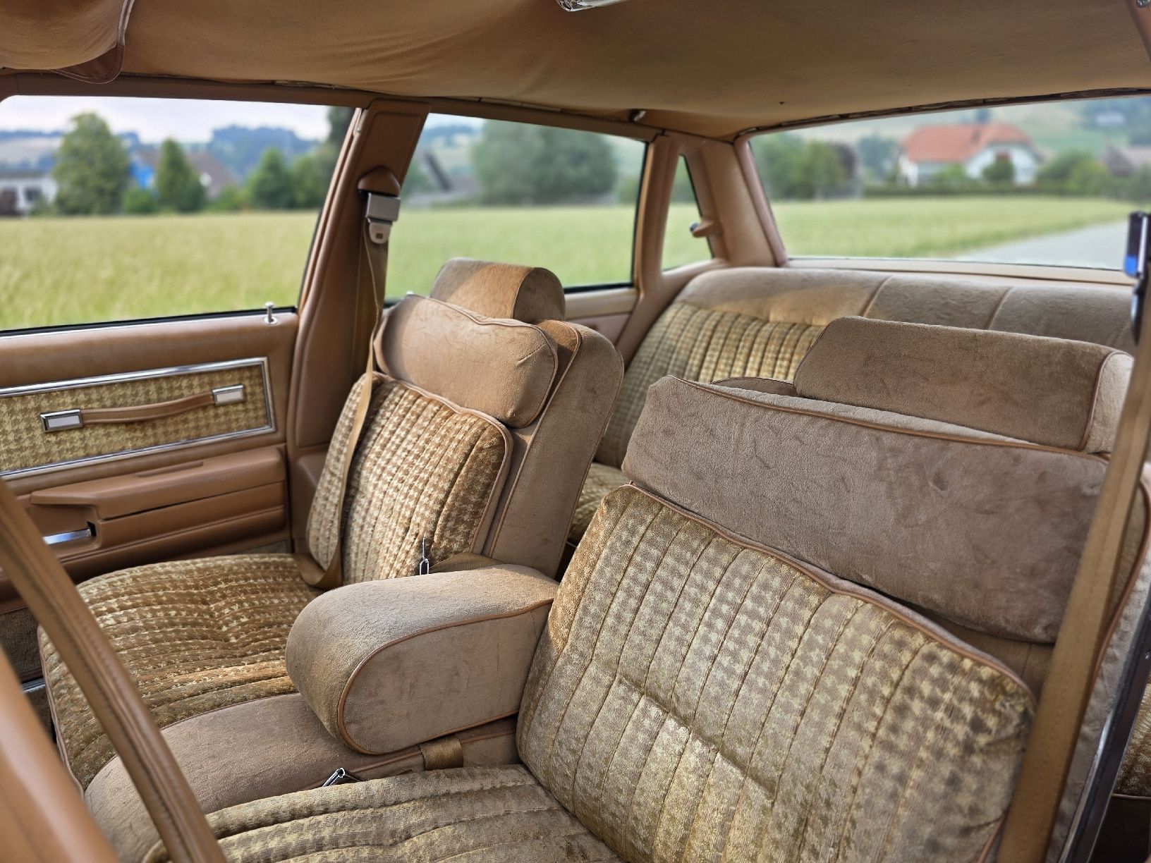 Pontiac Autos: Pontiac Grand Le Mans ab MFK – D'occasion à Pieterlen par LeroyClassicMotors 6