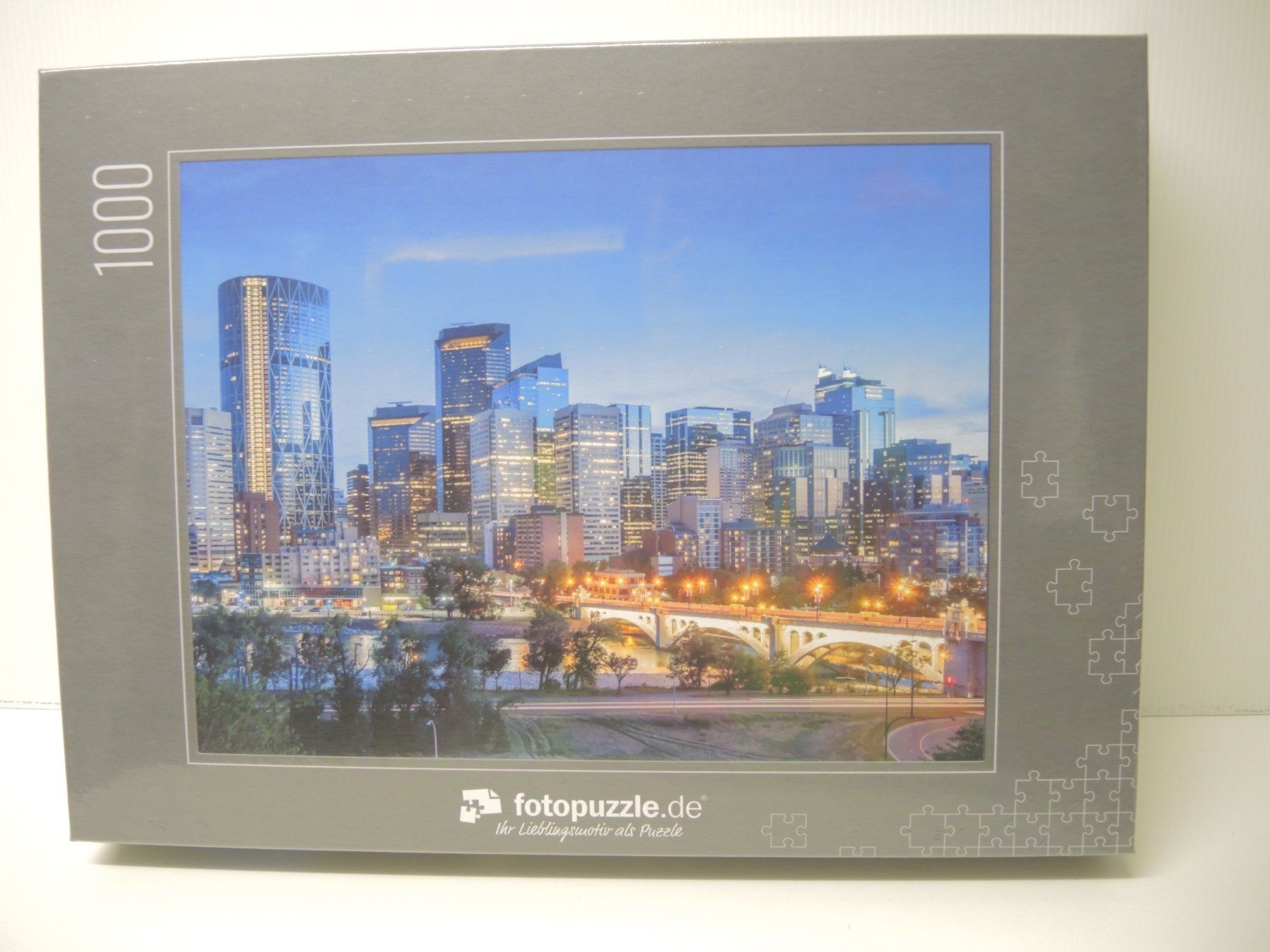 Puzzle: Fotopuzzel 3 Stadt am Abend 1000 Teile – Nuovo e nell'imballaggio originale da Dagmersellen venduto da FBM-Bacheli