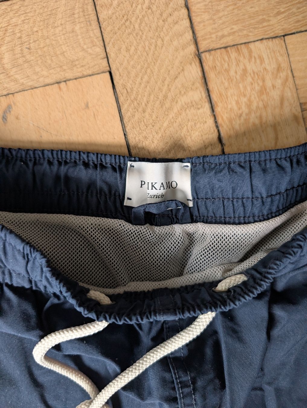 Costumi da bagno: Günstige Badehose Gr. S dunkelblau – Usato da Zürich venduto da Hedkandi 1