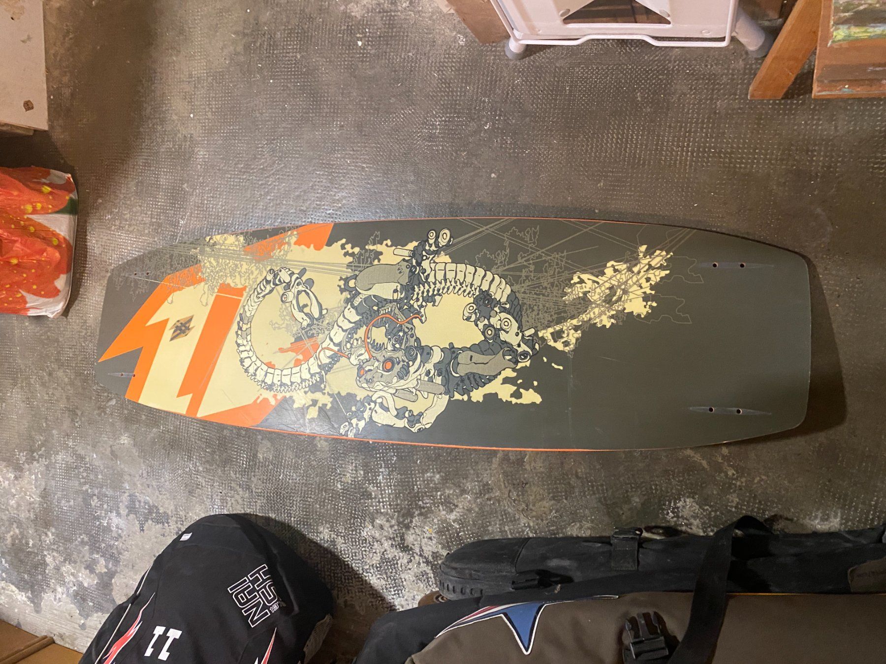Aquilone: Kiteboard, North, Dragon, 138 - 40,5 – Usato da Basel venduto da ren_2c8z 3