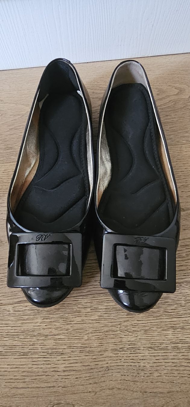 Damenschuhe: Roger Viveir Flats 38.5 – Gebraucht aus La Tour-de-Peilz von mcp_w7rw