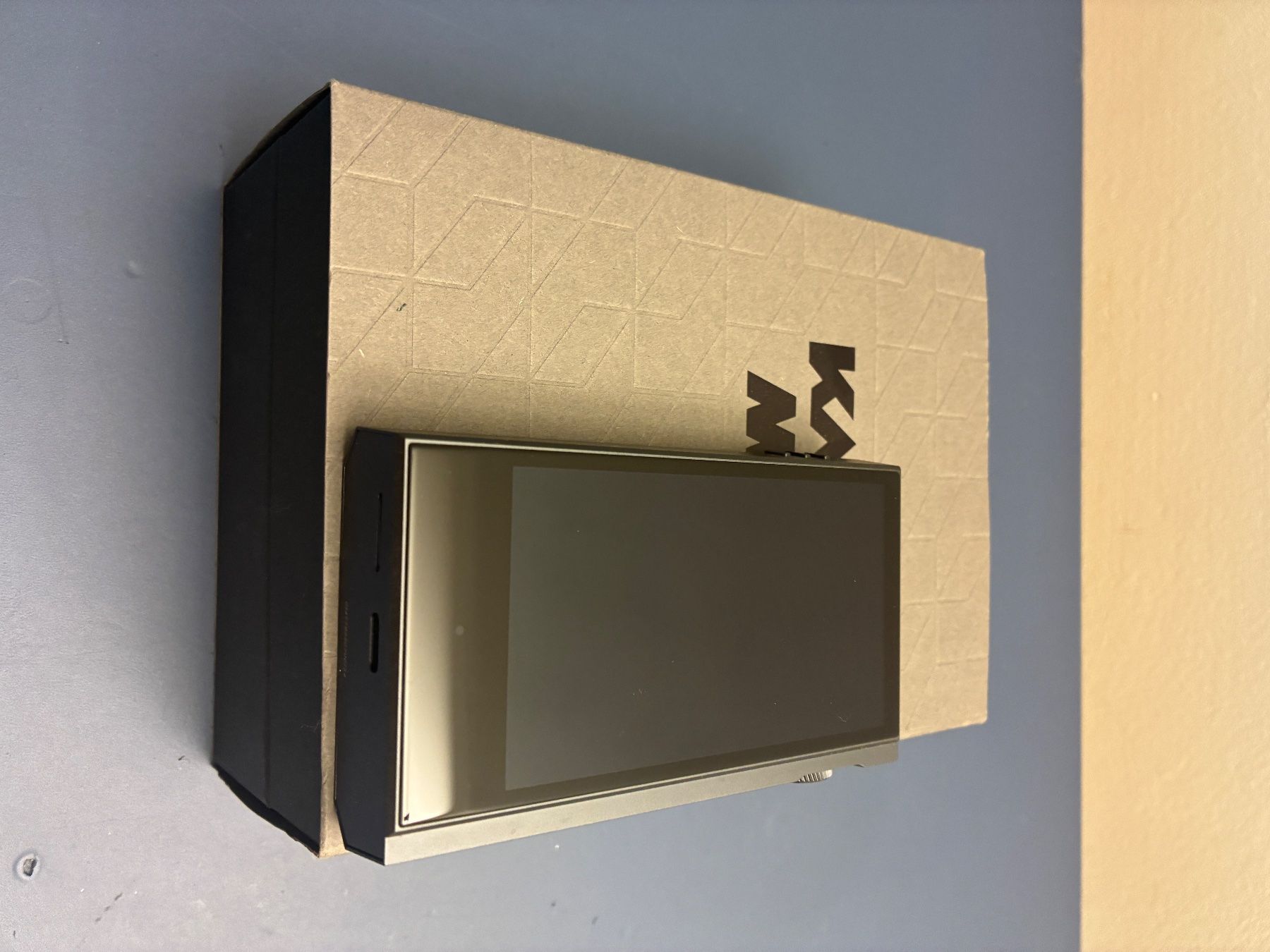 Astell & Kern Lettore multimediale portatile: Astell Kern Kann Max – Usato da Zürich venduto da Dodo270 3
