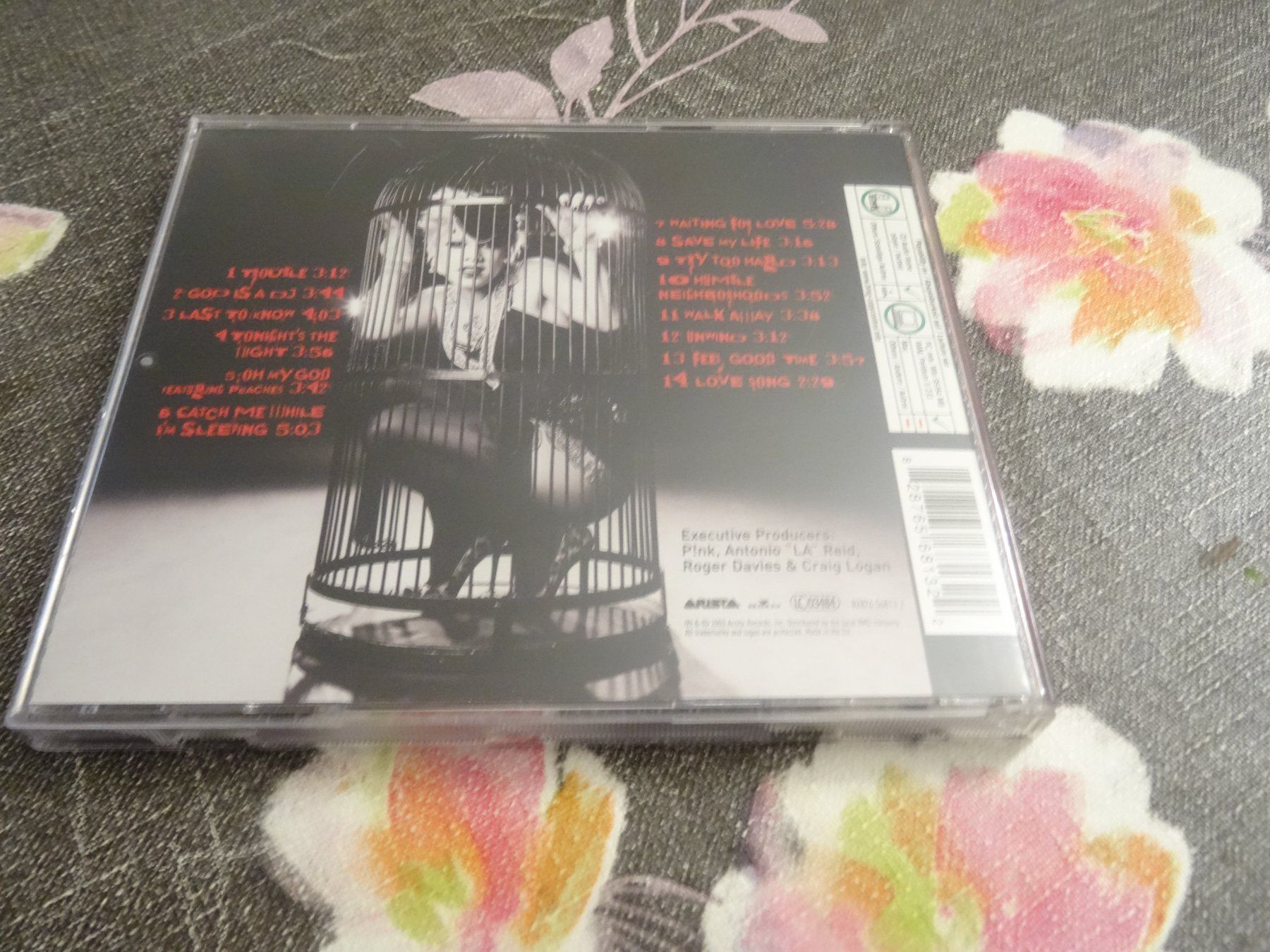 CDs: Pink - Try this CD – Gebraucht aus Olten von Disc-Ausverkauf 1
