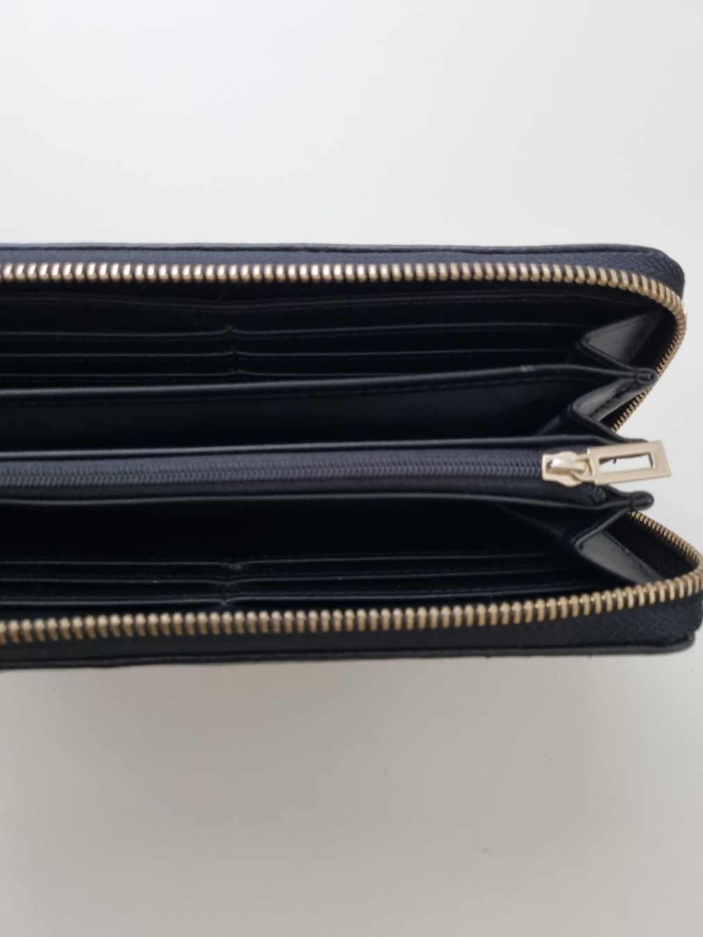Guess Portefeuilles: GUESS PORTEMONAI SCHWARZ – D'occasion à Zofingen par Felpa 3