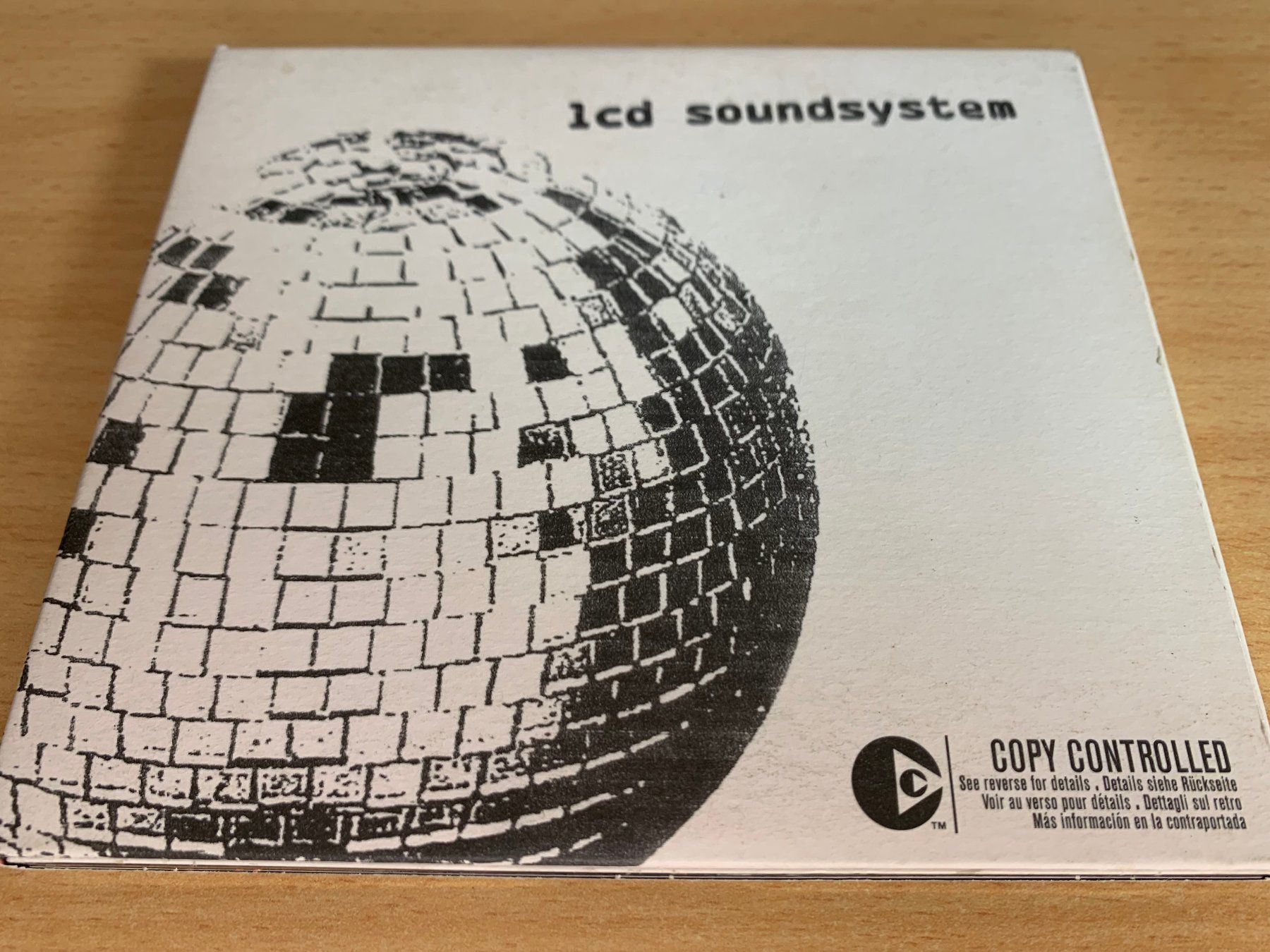 CDs: LCD Soundsystem – LCD Soundsystem - 2 CD – Gebraucht aus Rikon im Tösstal von Alpenmutz