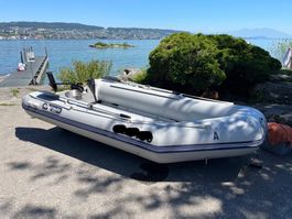 Bastelboot mit Elektromotor