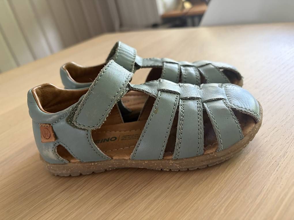 Schuhe für Jungen: Naturino Sandale – Gebraucht aus Basel von SophieLBasel 1