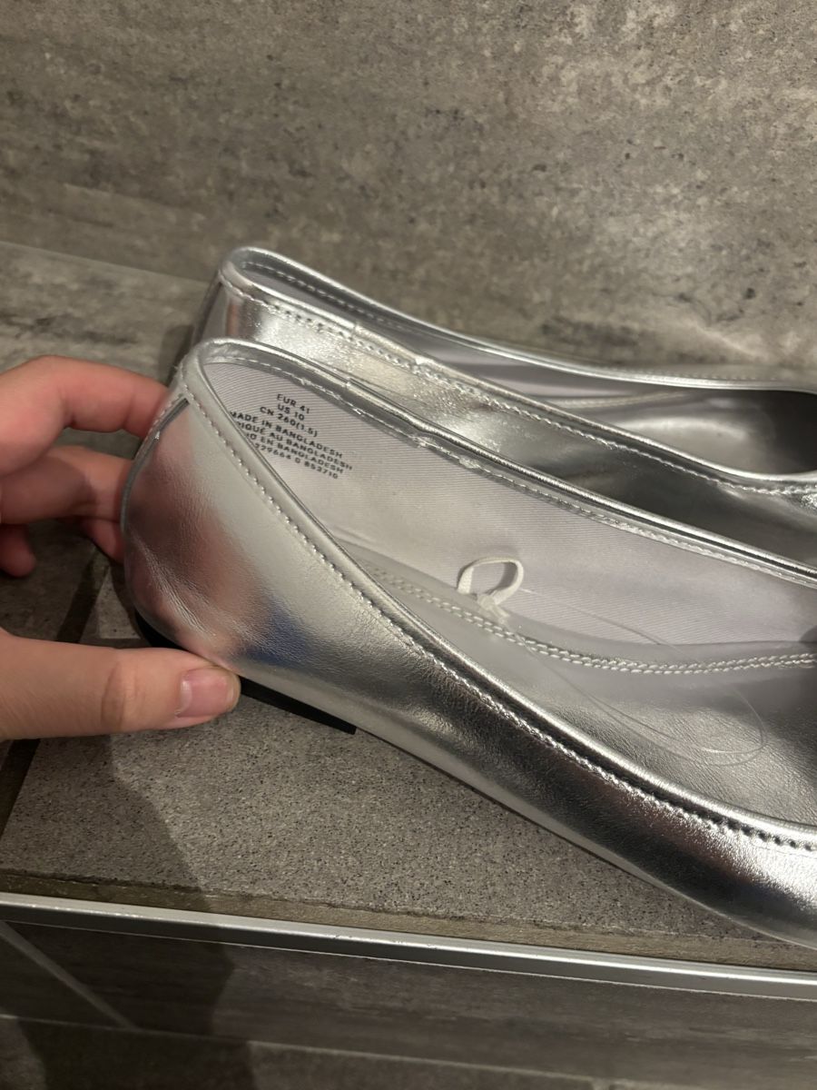 H&M Scarpe da donna: Ballerinas H&M silberfarben – Usato da Hilterfingen venduto da lavendu 1