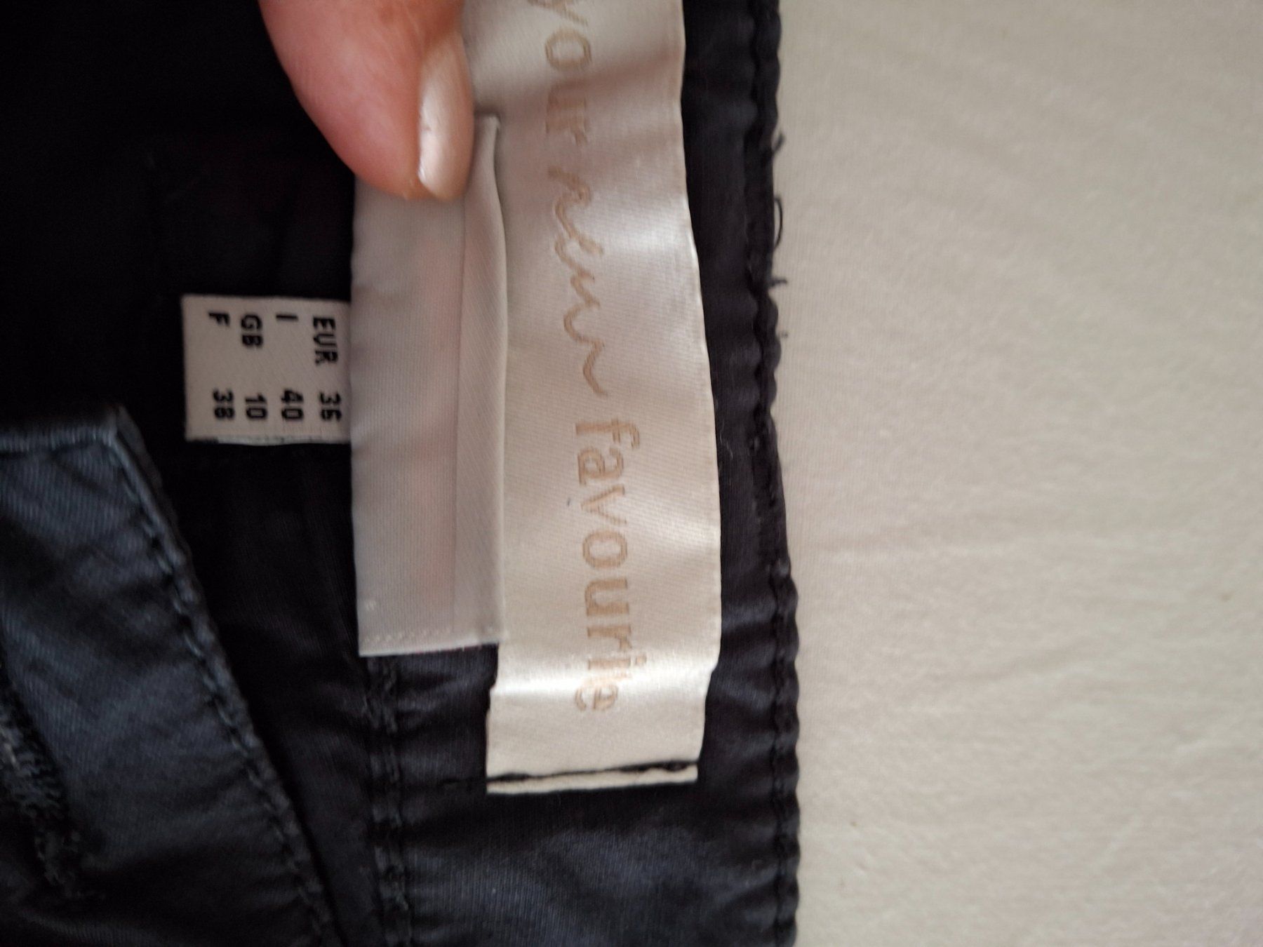 Pantaloni: Street one Shortd Gr 36 – Usato da Tegerfelden venduto da 3814sandra 1