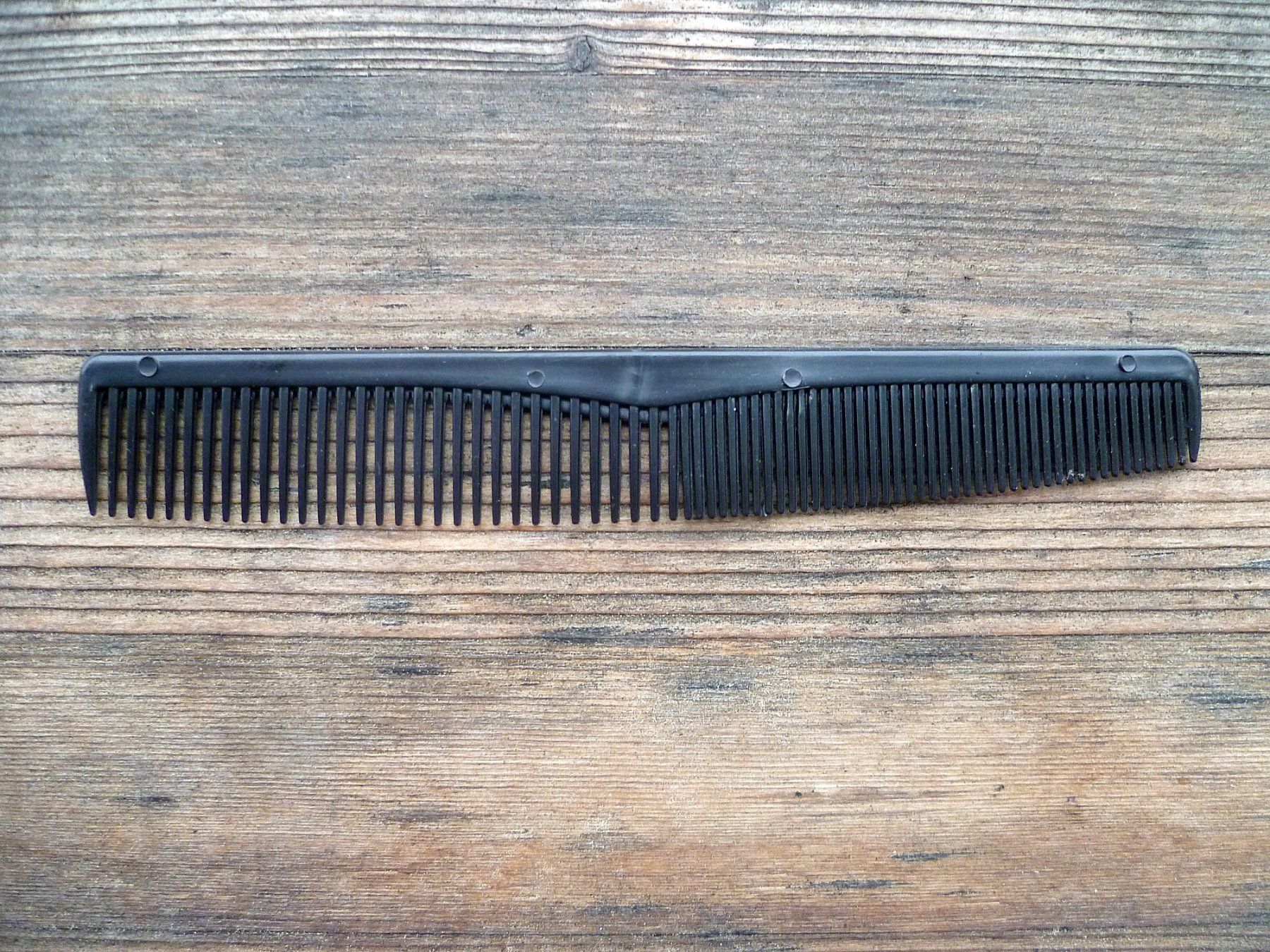 Altro per la cura dei capelli: Kamm – Nuovo (secondo la descrizione) da Aarau venduto da Rdodger