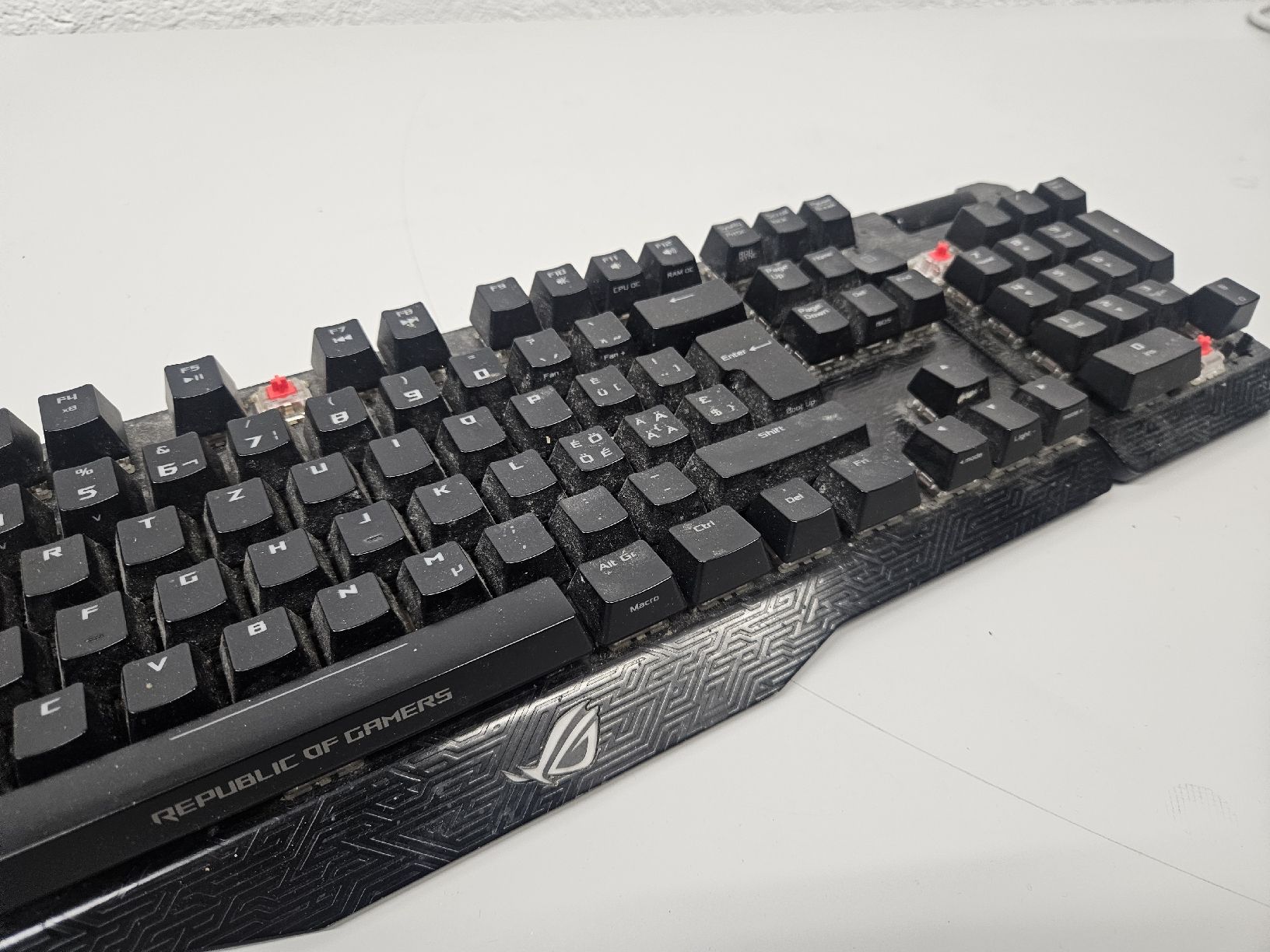 Asus Tastiere: Asus ROG Claymore Tastatur  – Usato da Mellingen venduto da Mech-Service 2