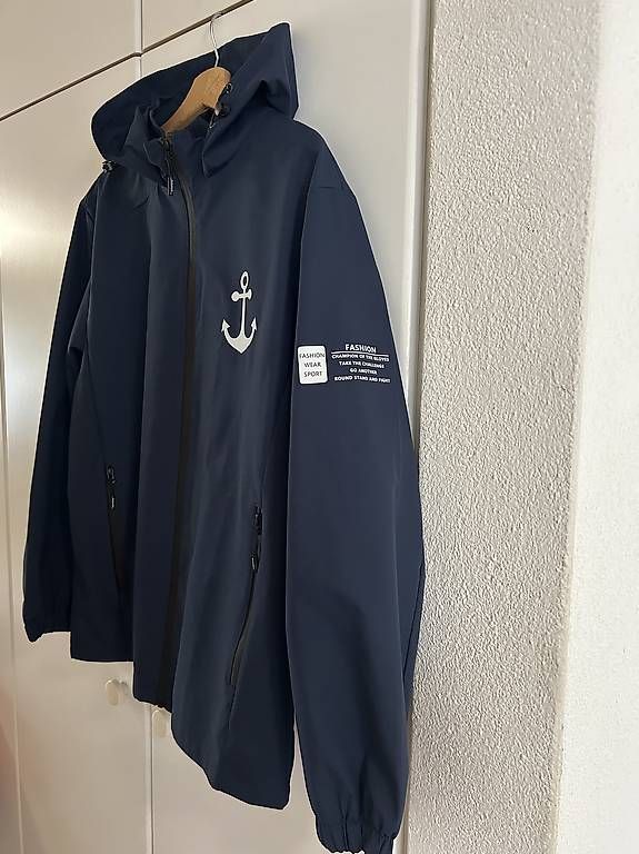 Giacche: Neue Damen Regenjacke – Usato da Willisau venduto da Geissbock11 1