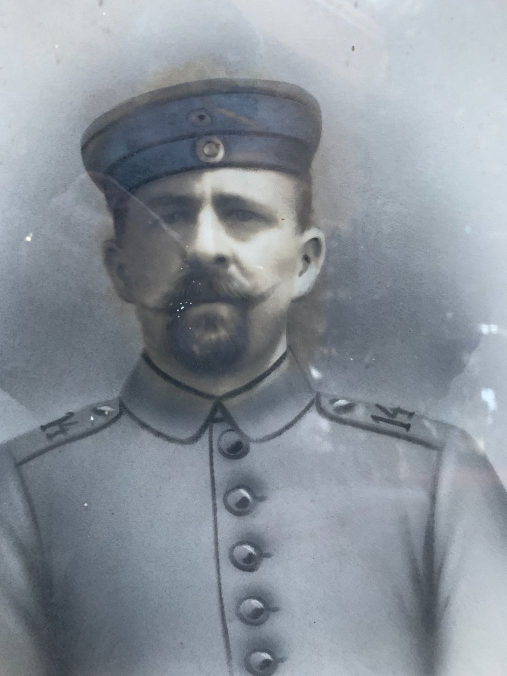 Poster & Bilder: Portraitbild gefallener Soldat 1. WK – Gebraucht aus Volketswil von zwitsch33 1
