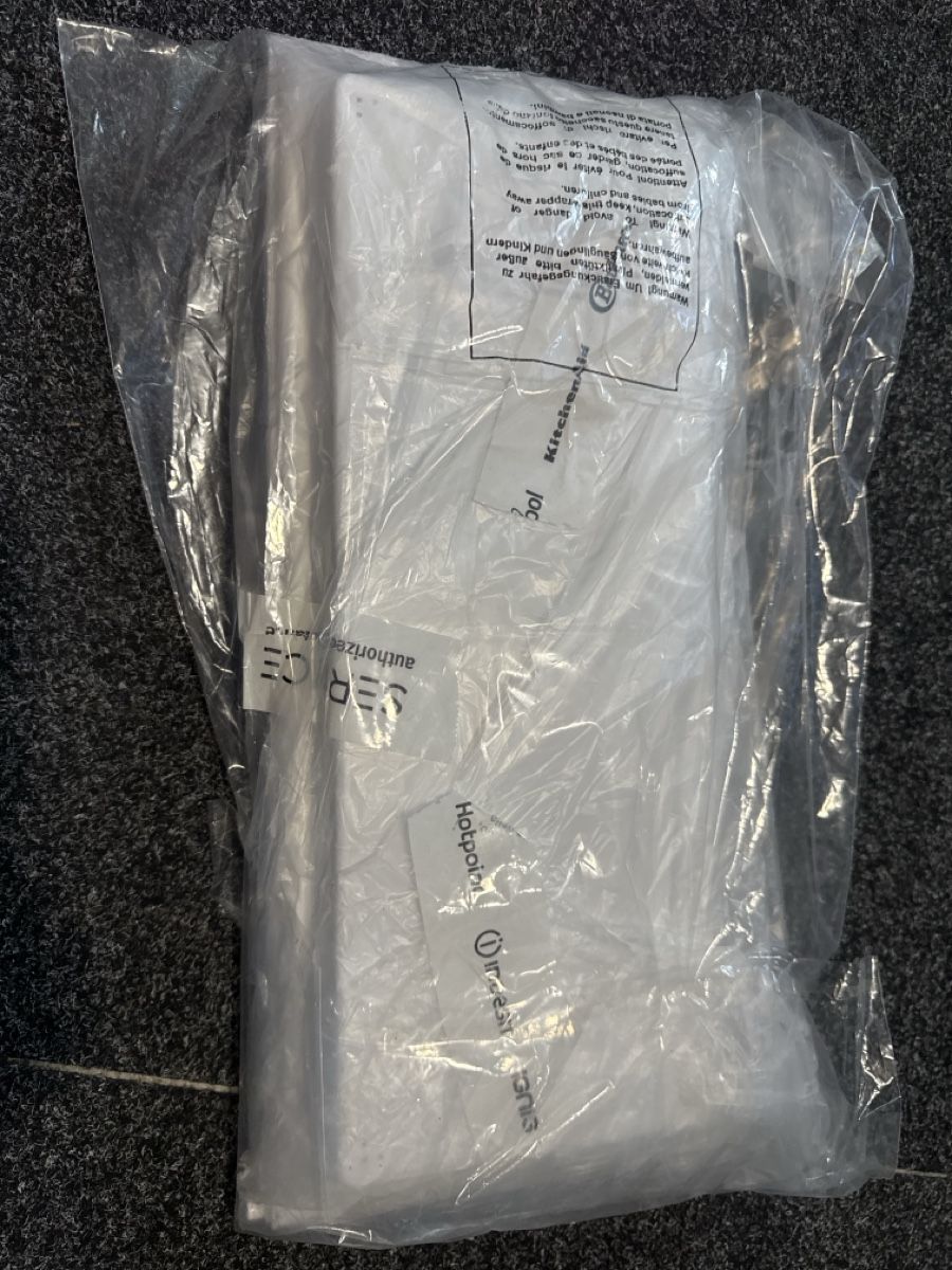 Kühlschrank: Bauknecht gefrierfachtüre – Neu und originalverpackt aus Muolen von Pelon1 1