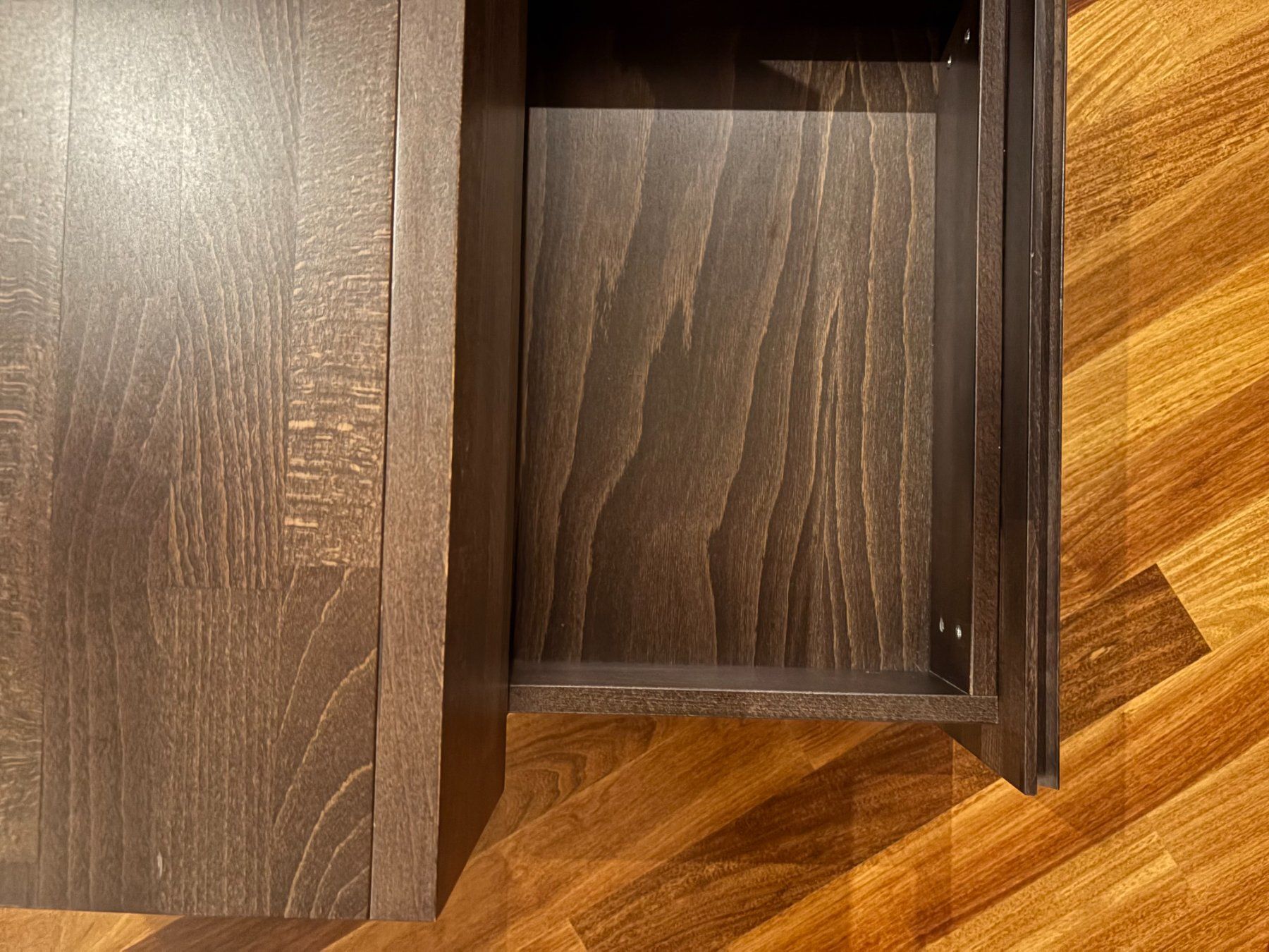 Hasena Tables de nuit: Hasena Wood Nachttisch dunkelbraun – D'occasion à Bern par Solara12 7