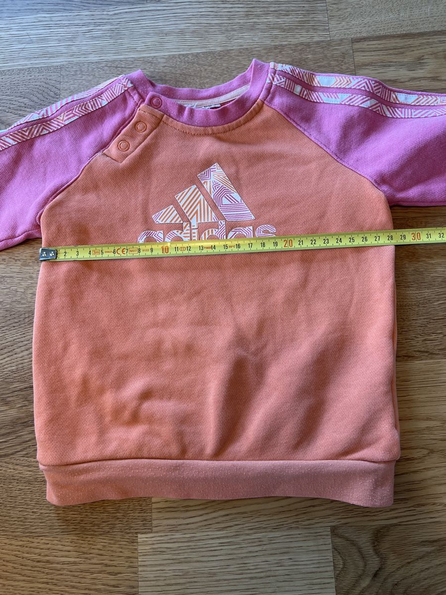 Adidas Maglioni & Felpe: Cooler Kinder Adidas Pullover, ca. Grösse 86/92. retro-look – Usato da Luterbach venduto da vatab 3